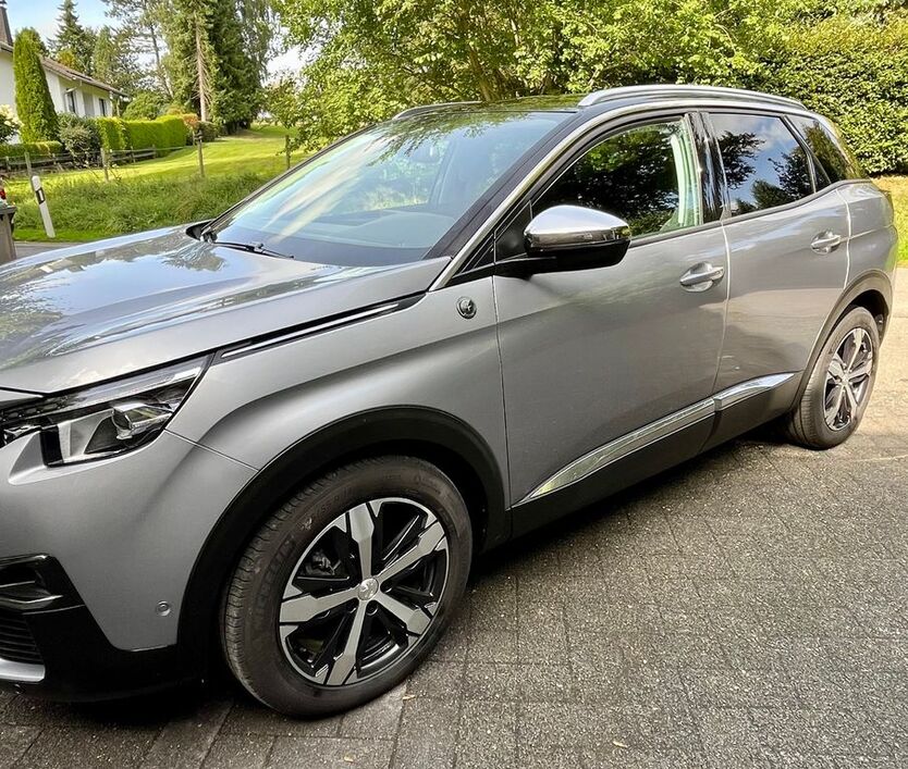 Peugeot 3008 41.300 km 15.590 € Nideggen-Schmidt 52385