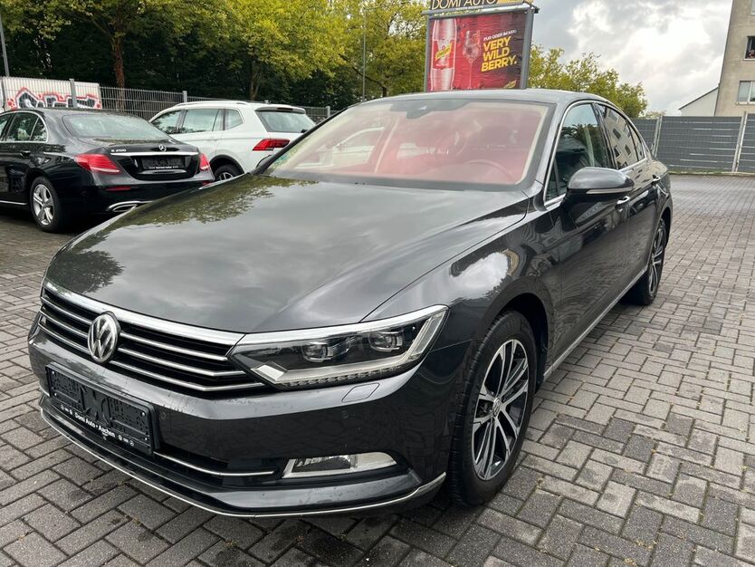 VW Passat 110.550 km 21.990 € Aachen 52078