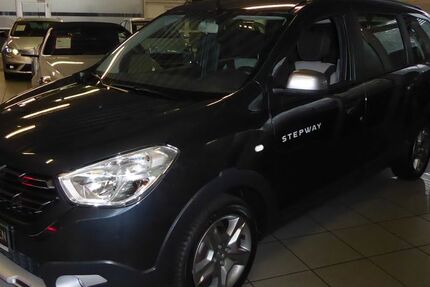 Dacia Lodgy 44.237 km 15.990 &euro; Herzogenrath 52134