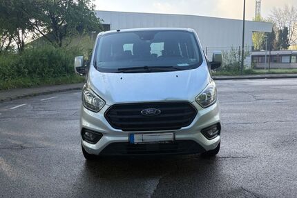Ford Transit Custom 62.000 km 22.900 &euro; Aachen 52070