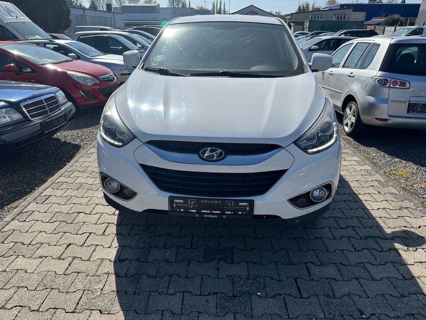 Hyundai ix35 139.433 km 7.850 € Eschweiler 52249