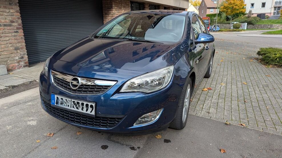 Opel Astra 109.000 km 4.990 € Würselen 52146
