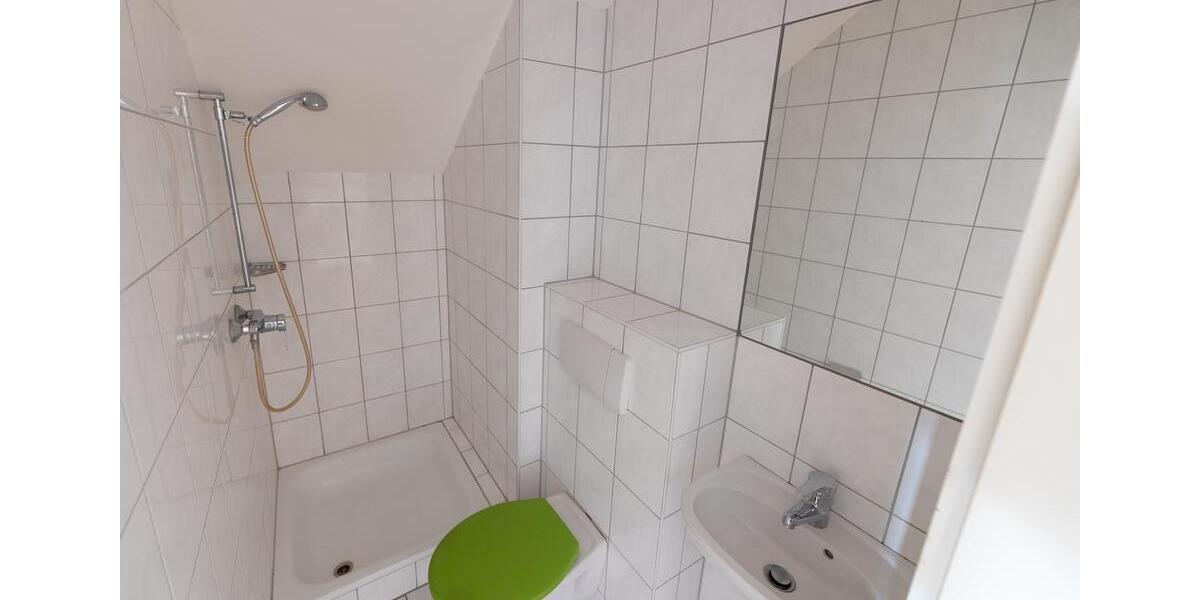 Dachgeschoßwohnung Aachen Eilendorf - 5 Zimmer, 119 m&sup2;, 380.000&euro; | Angebot:27202306