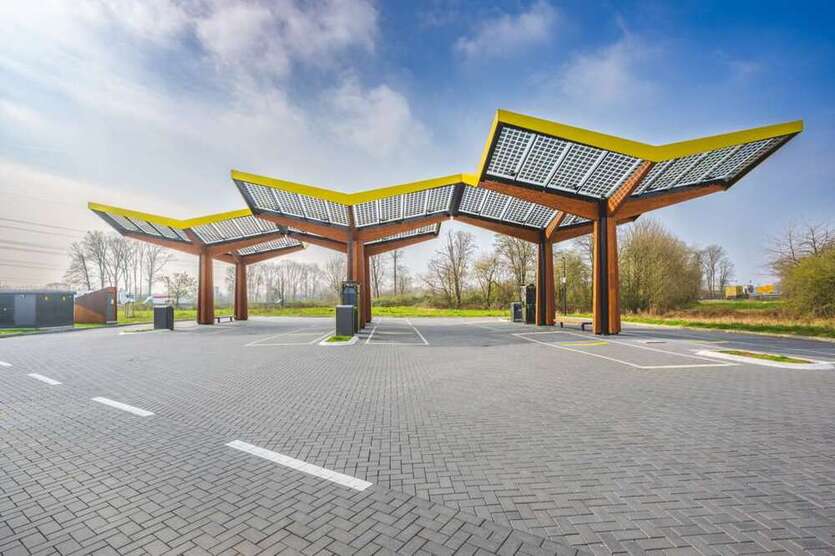 Grundstück in Düren 630.000 € 1947 m²