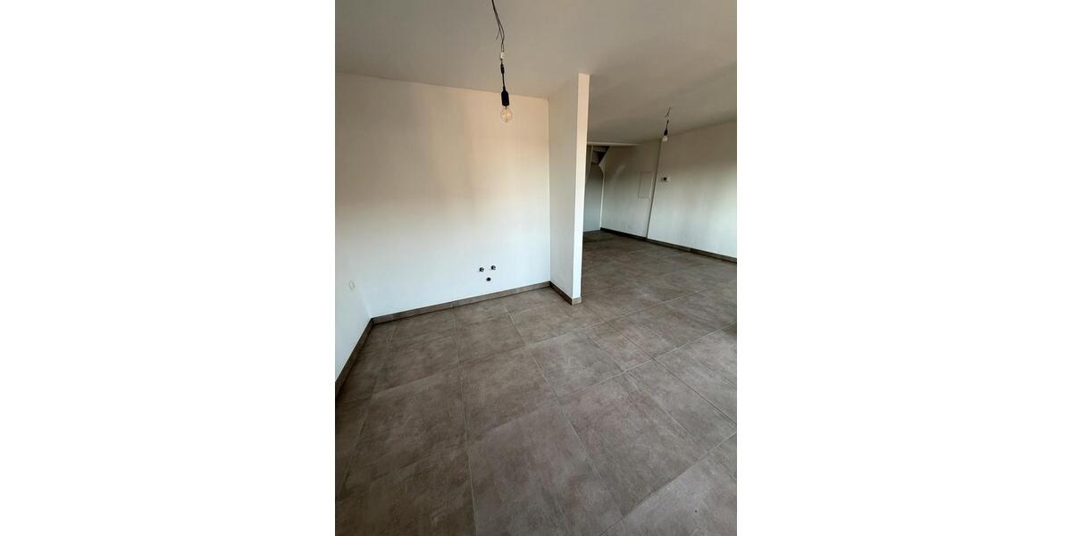 Dachgeschoßwohnung Niederzier - 1 Zimmer, 64 m&sup2;, 840&euro; | Angebot:26690677