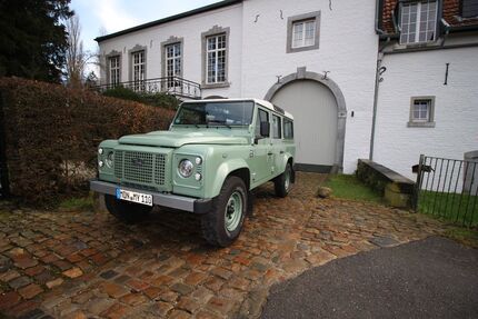 Land Rover Defender 131.000 km 55.000 &euro; Aachen 52072