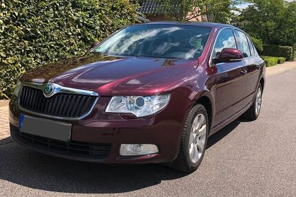 Skoda Superb 226.200 km 2.500 € Selfkant 52538