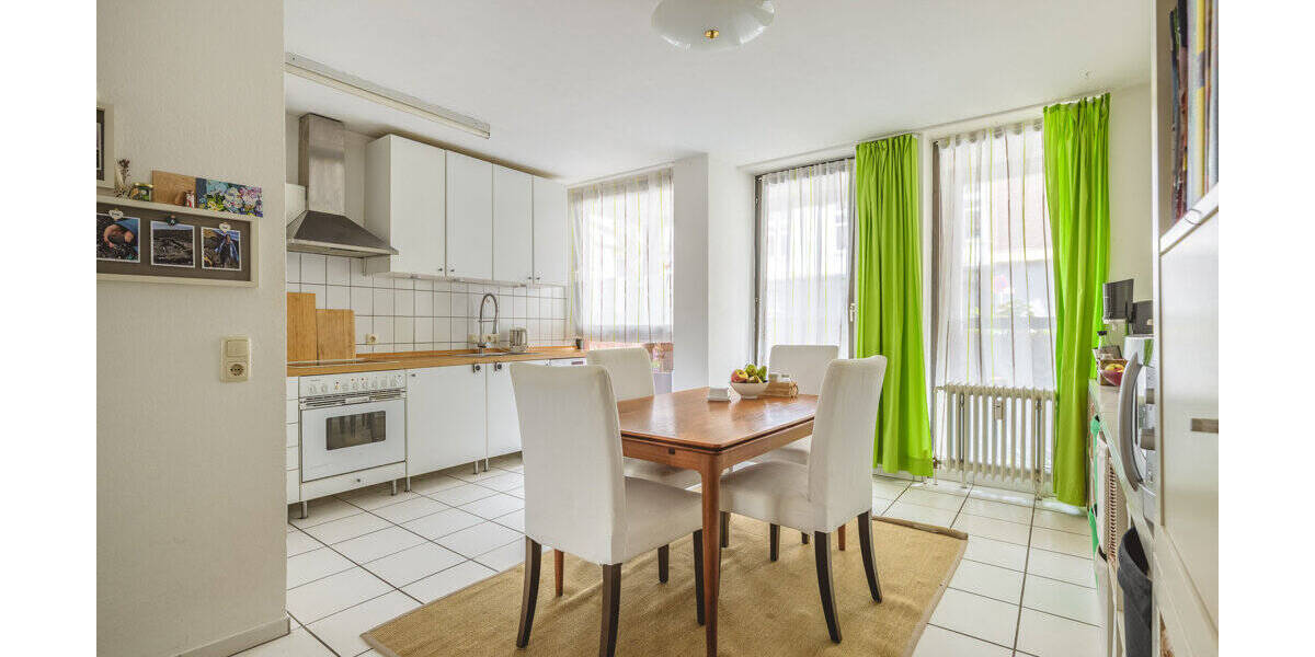 Etagenwohnung Aachen Aachen-Mitte - 3 Zimmer, 135 m&sup2;, 325.000&euro; | Angebot:26176696