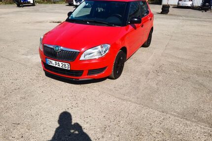 Skoda Fabia 260.000 km 2.200 € Düren 52353