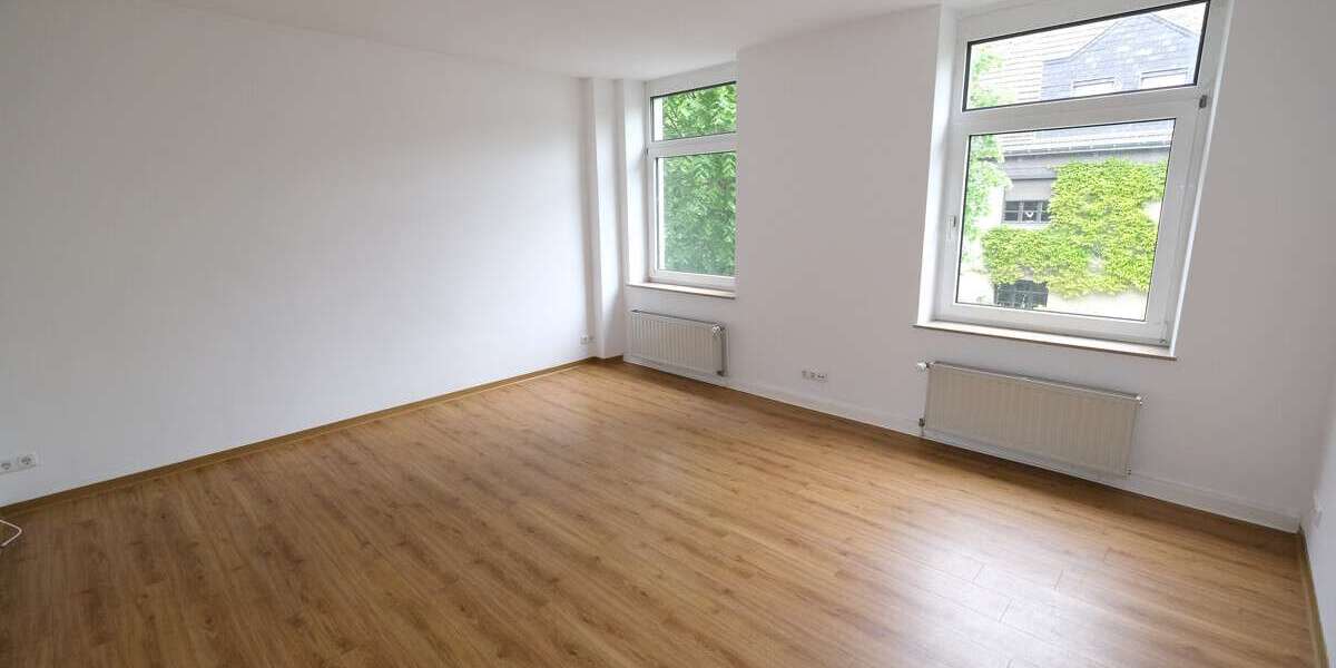 Etagenwohnung Herzogenrath Kohlscheid - 7 Zimmer, 152 m&sup2;, 1.250&euro; | Angebot:26498204