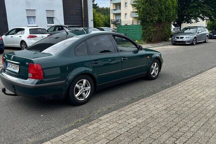 VW Passat 170.000 km 2.500 &euro; Übach-Palenberg 52531