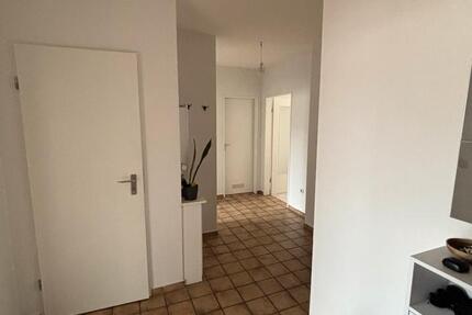 Haus Aachen Aachen-Mitte - 2 Zimmer, 70 m&sup2;, 980&euro; | Angebot:25595851