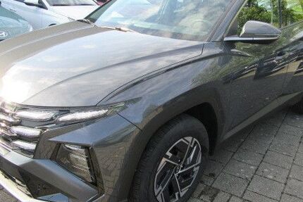 Hyundai TUCSON 18.073 km 28.490 € Heinsberg 52525
