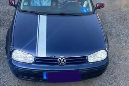 VW Golf 140.000 km 3.000 € Würselen 52146