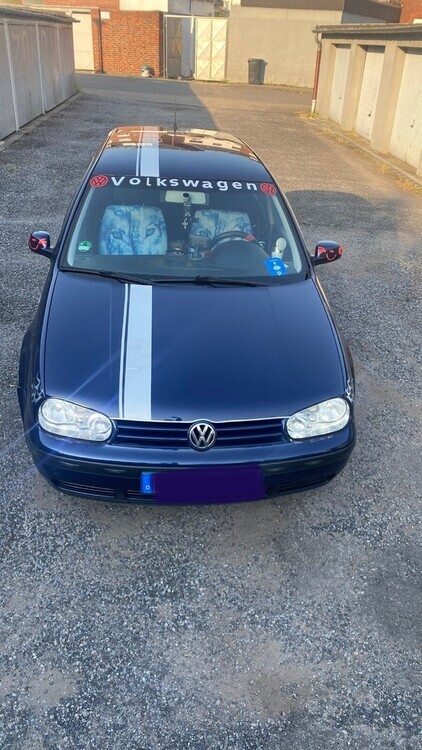 VW Golf 140.000 km 3.000 € Würselen 52146