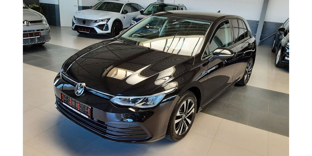 VW Golf 65.000 km 18.490 &euro; Monschau (bei Aachen) 52156