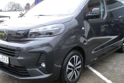 Peugeot Traveller 2.500 km 46.900 &euro; Aldenhoven 52457