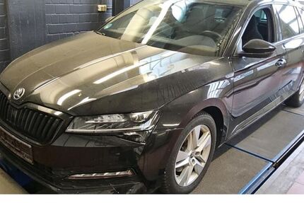 Skoda Superb 77.812 km 33.470 &euro; Aachen 52078