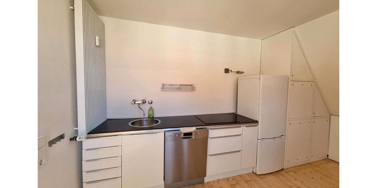 Dachgeschoßwohnung Aachen Aachen-Mitte - 3 Zimmer, 110 m&sup2;, 299.000&euro; | Angebot:25713588