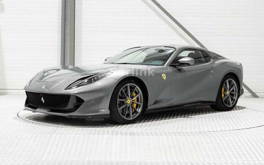 Ferrari 812 5.950 km 455.000 € Herzogenrath 52134