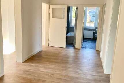 Wohnung zum Mieten in Jülich 1.200 € 123 m² 5 zimmer