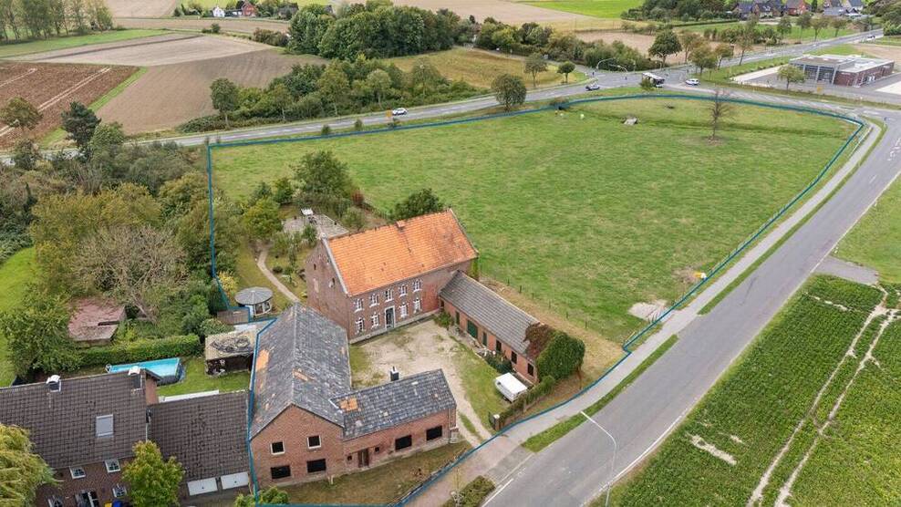 Historisches Anwesen auf 14.950 m² - ehemalige Wassermühle in Heinsberg-Kempen! 5 zimmer