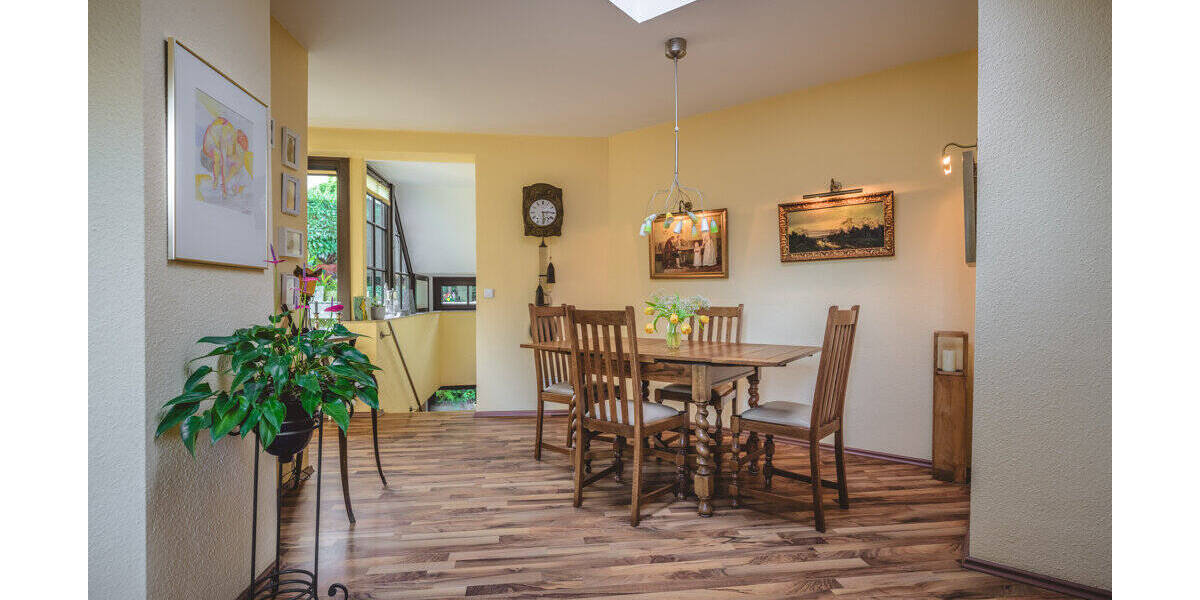 Etagenwohnung Aachen Laurensberg - 3 Zimmer, 96 m&sup2;, 265.000&euro; | Angebot:26207192