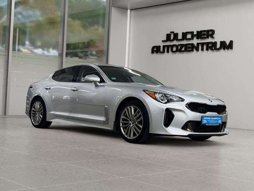 Kia Stinger 117.600 km 21.490 € Jülich 52428