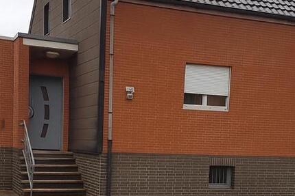 Familienfreundliches Einfamilienhaus mit 6 Zimmern 6 zimmer