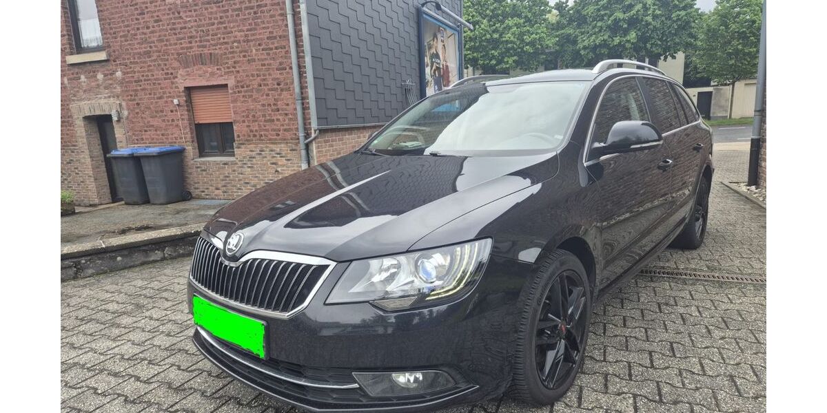 Skoda Superb 289.000 km 6.700 &euro; Aachen 52080