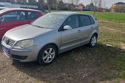 VW Polo 144.000 km 2.700 &euro; Eschweiler 52249