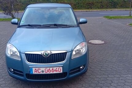 Skoda Fabia 155.076 km 2.499 &euro; Aachen 52080