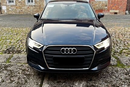 Audi A3 139.700 km 14.600 € Aachen 52066