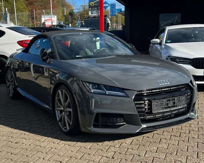 TT