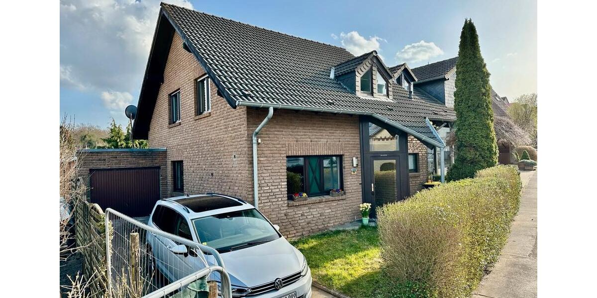 Doppelhaushälfte Langerwehe - 5 Zimmer, 110 m&sup2;, 260.000&euro; | Angebot:26122094