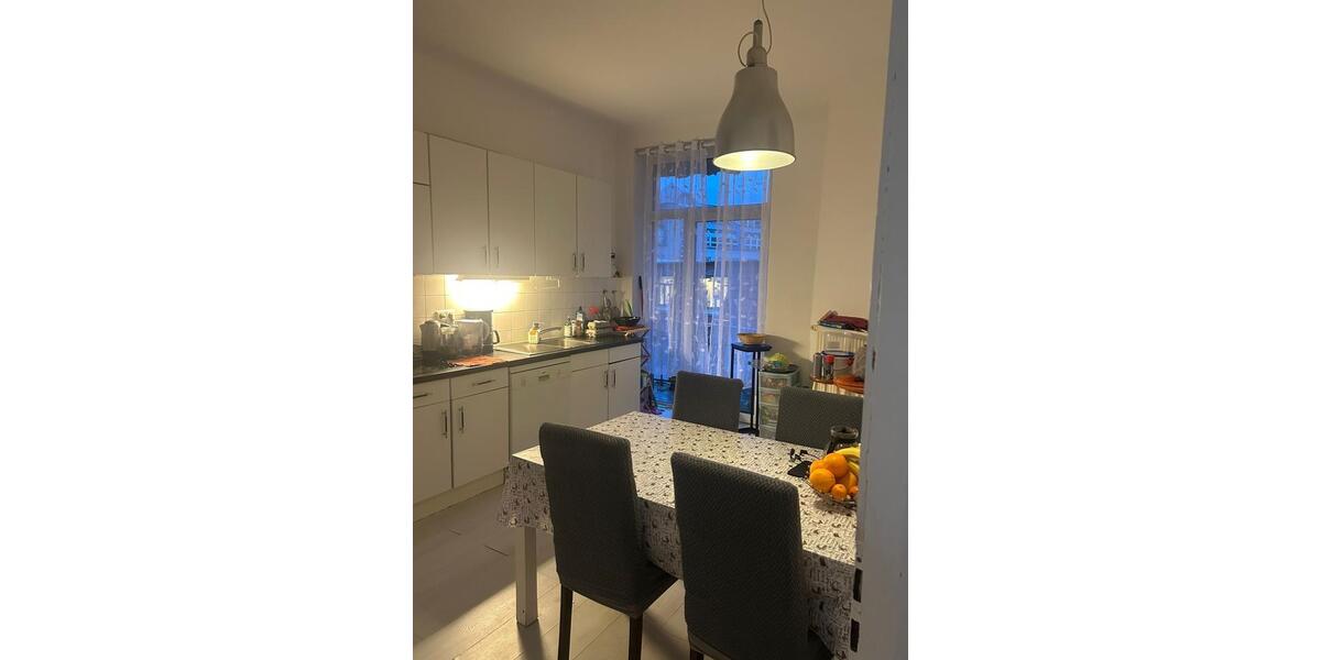 Etagenwohnung Aachen Aachen-Mitte - 3 Zimmer, 90 m&sup2;, 990&euro; | Angebot:25269468