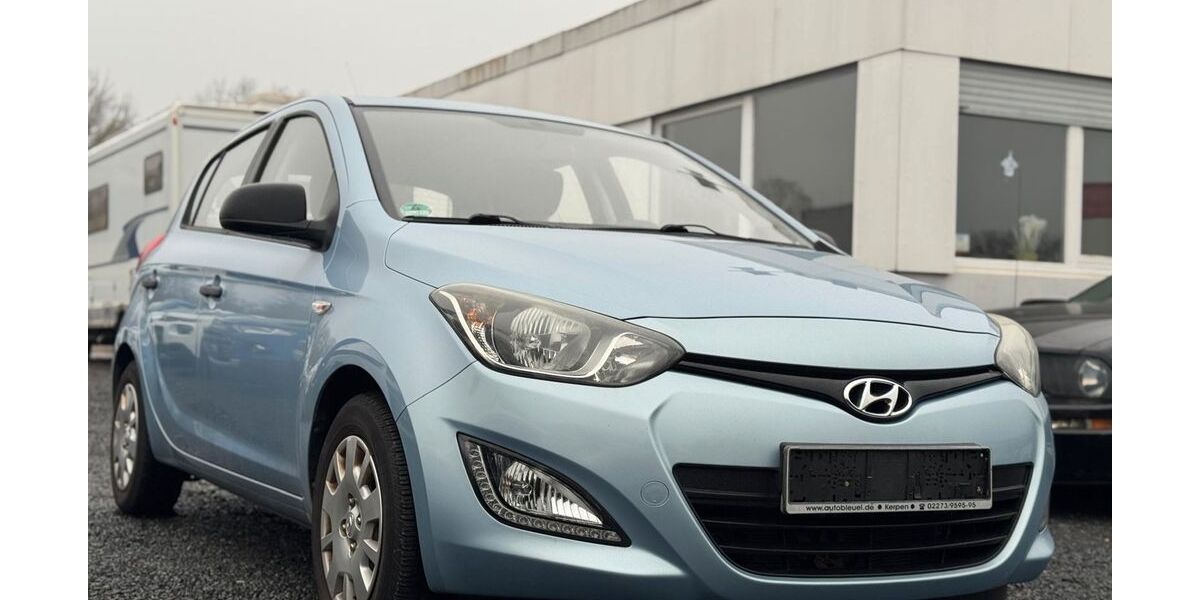 Hyundai i20 104.589 km 4.750 &euro; Düren 52349
