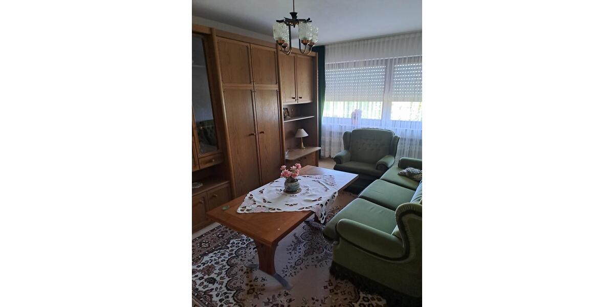 Einfamilienhaus Düren Rölsdorf - 7 Zimmer, 200 m&sup2;, 1.750&euro; | Angebot:26229005