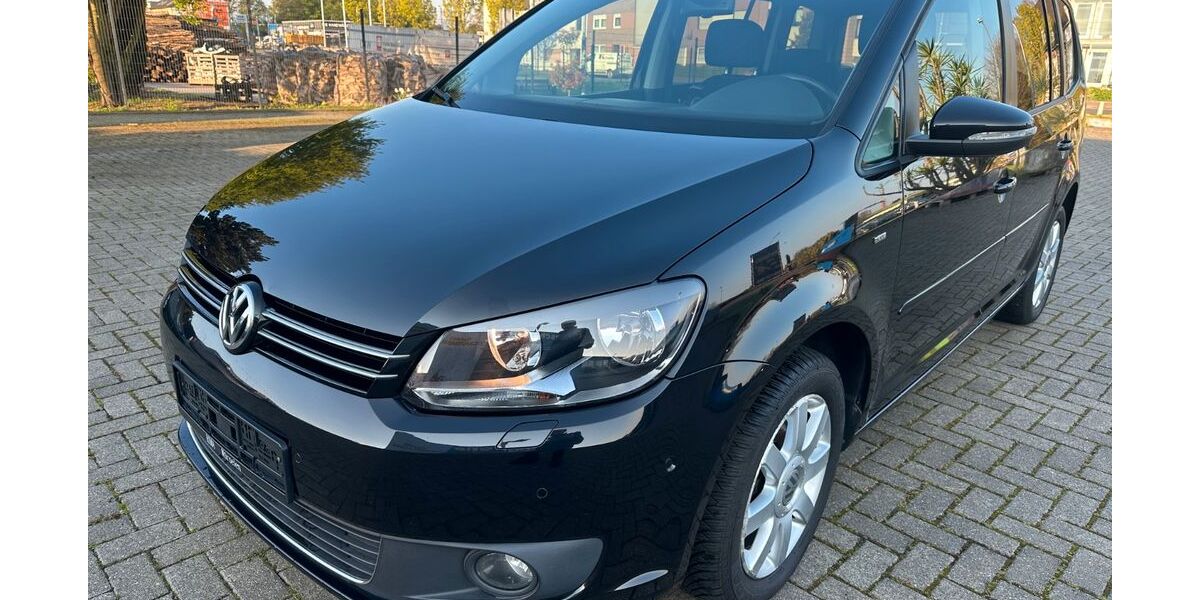 VW Touran 150.000 km 10.999 &euro; würselen 52146