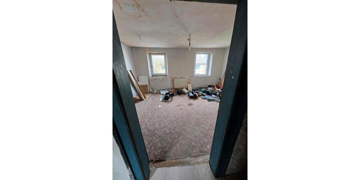 Etagenwohnung Übach-Palenberg Palenberg - 10 Zimmer, 214 m&sup2;, 110.000&euro; | Angebot:27156975