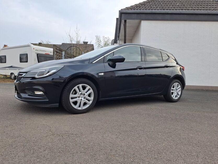 Opel Astra 94.000 km 9.600 € Inden 52459