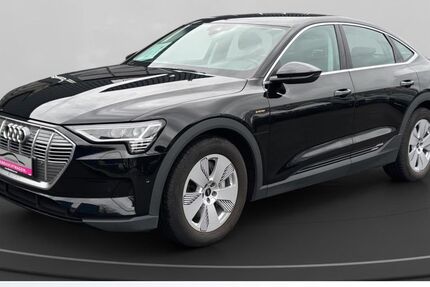 Audi e-tron 31.468 km 32.990 &euro; Aachen 52068