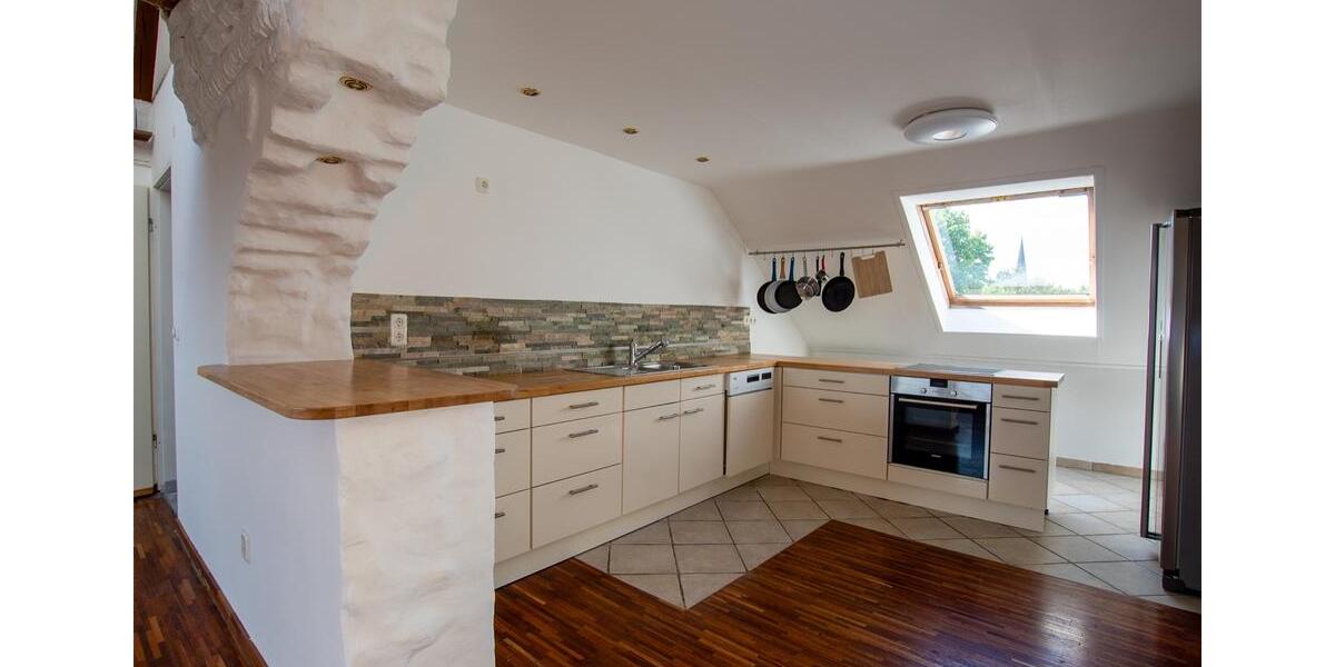 Dachgeschoßwohnung Aachen Aachen-Mitte - 2 Zimmer, 80 m&sup2;, 330.000&euro; | Angebot:26901784
