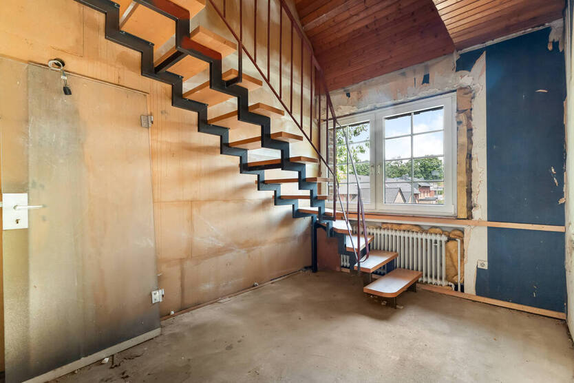 Herzogenrath - Sanierungsjuwel: Vom Zweifamilien- zum Vierfamilienhaus! 12 zimmer