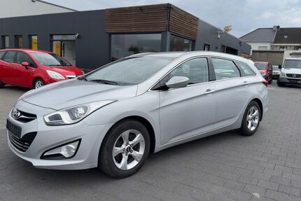 Hyundai i40 297.352 km 3.950 € Übach Palenberg 52531
