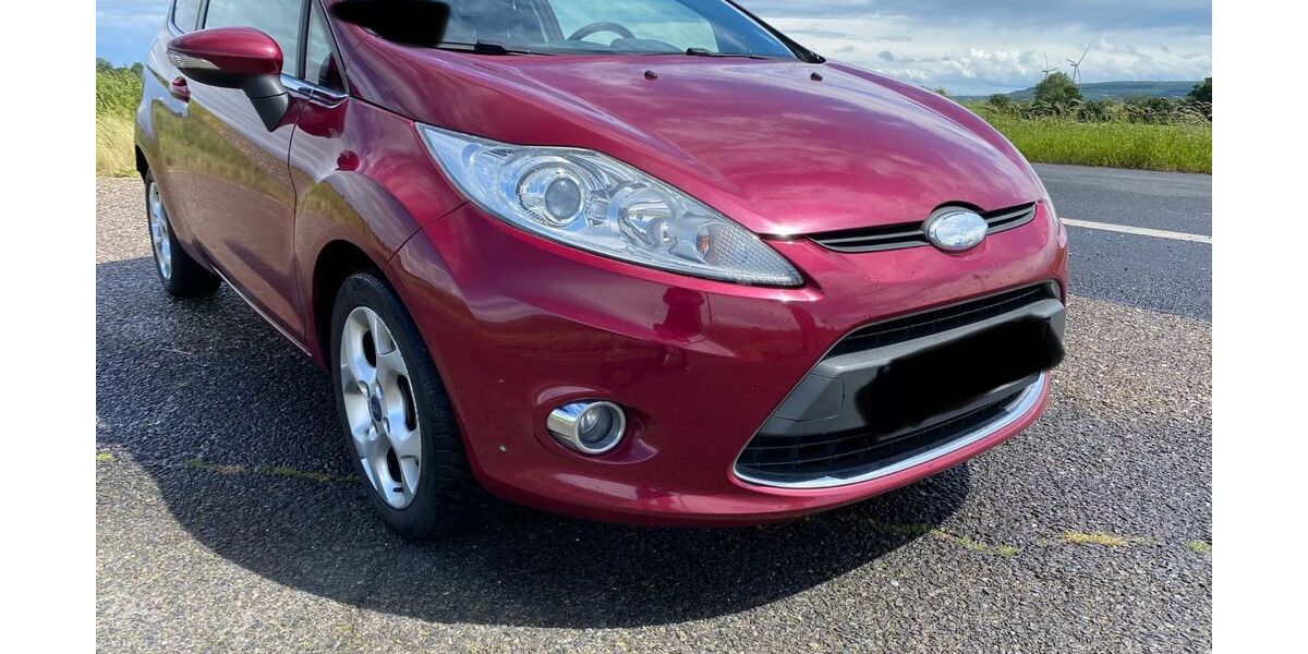 Ford Fiesta 216.000 km 2.499 &euro; Jülich 52428