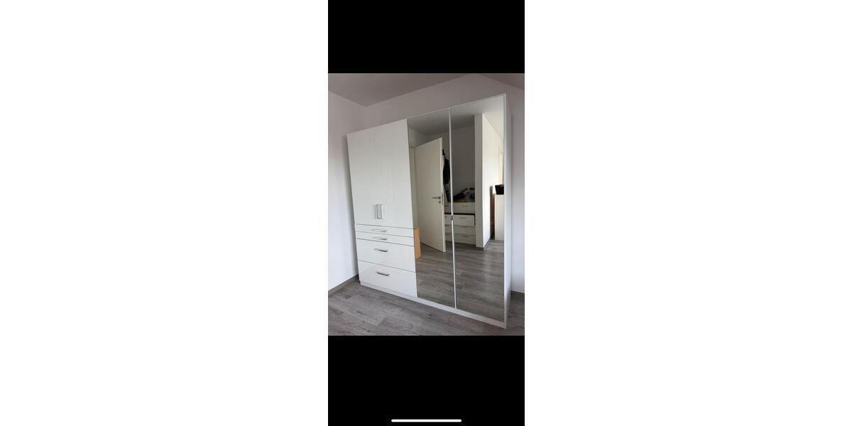 Dachgeschoßwohnung Düren Mariaweiler-Hoven - 2.5 Zimmer, 78 m&sup2;, 1.240&euro; | Angebot:26147728