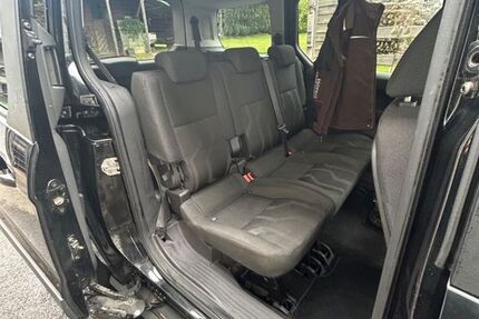 Ford Tourneo Connect 148.000 km 9.200 € Monschau 52156