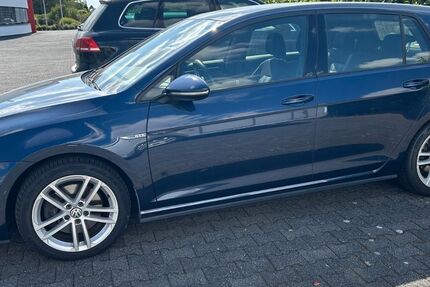 VW Golf 88.053 km 18.400 € Baesweiler 52499