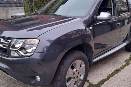Dacia Duster 161.000 km 5.999 &euro; Aachen 52078